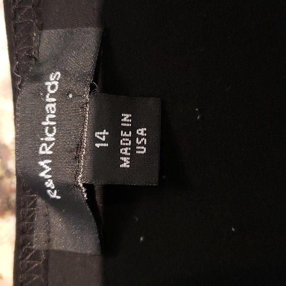 R&M Richards Top - Picture 6 of 8